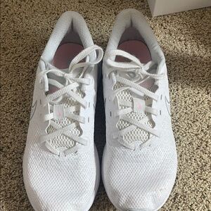 Nike Women's White and Pink Sneakers